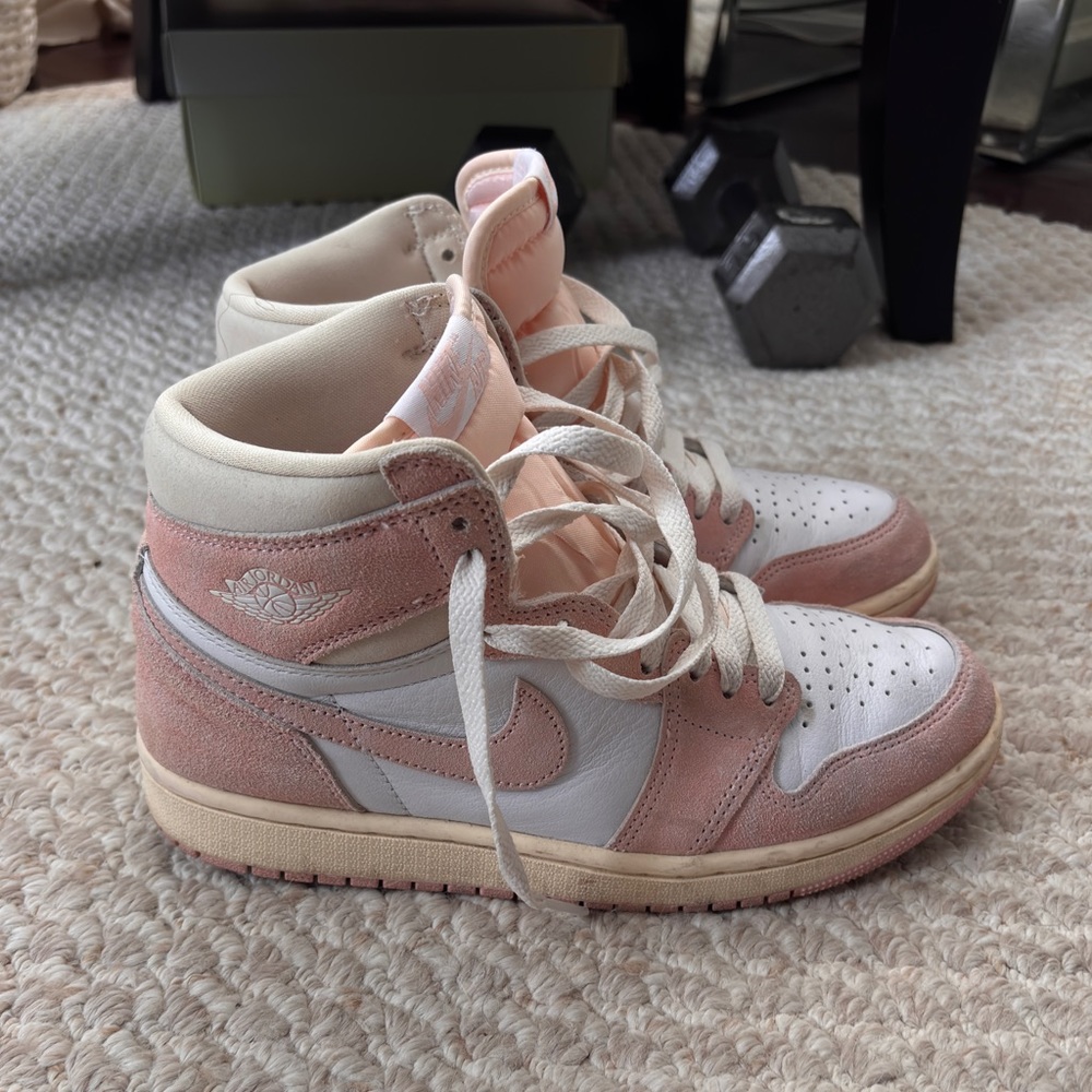 Air Jordan 1 Washed Pink
